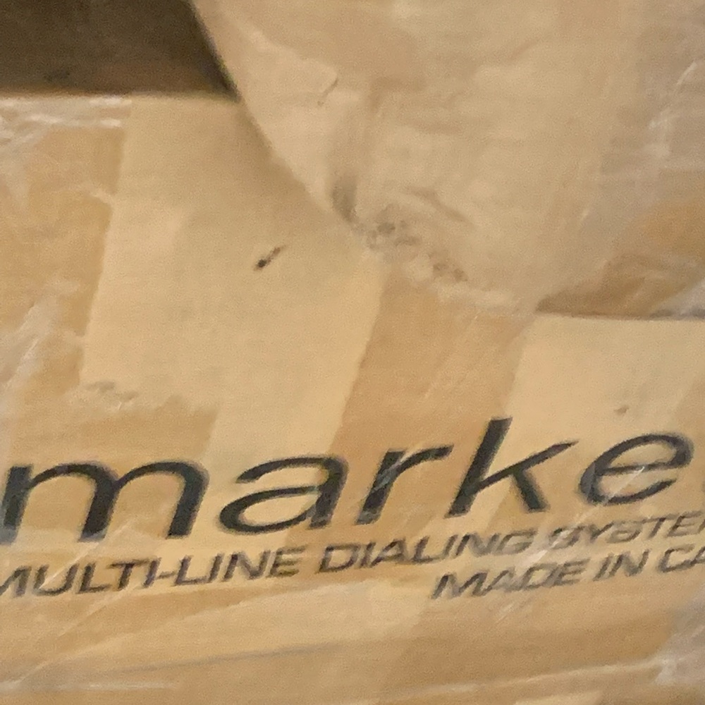 MarkeTel multi line multi dialer six stations